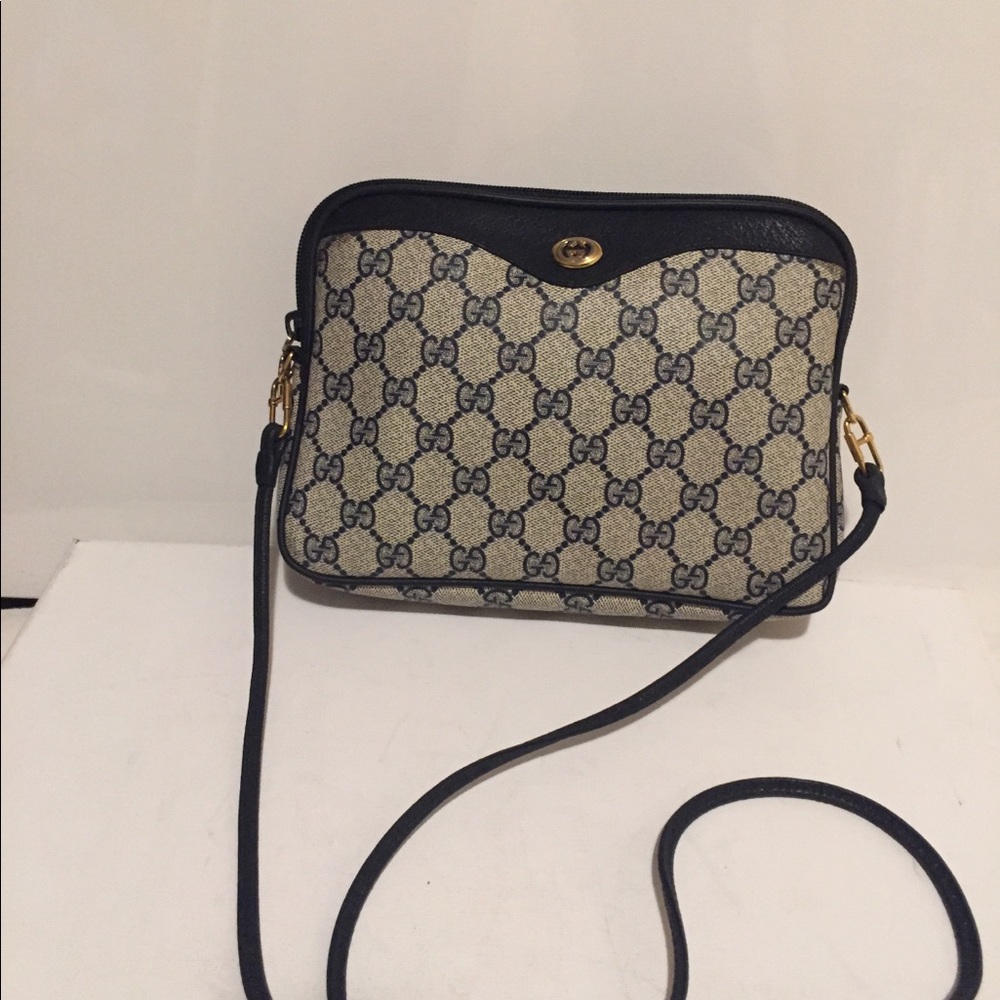 💯Authentic Vintage Gucci Crossbody bag